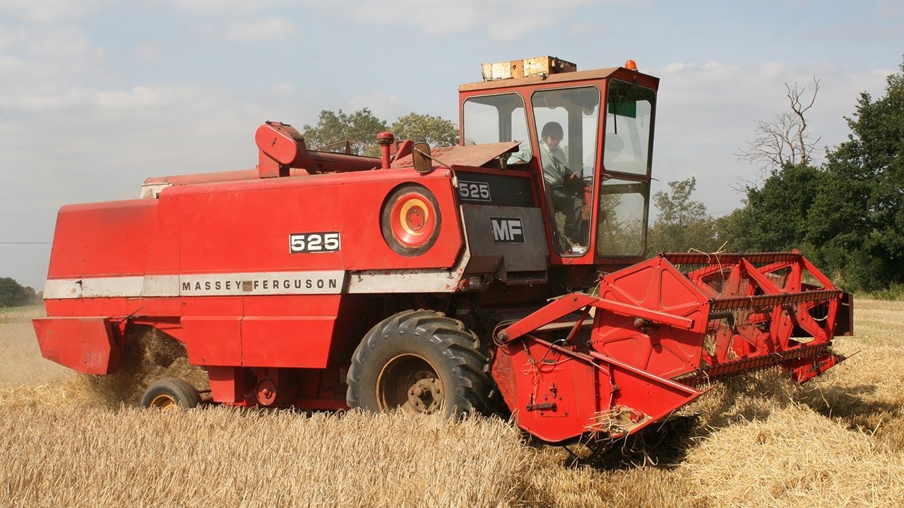 Классический комбайн Massey Ferguson 525 1970-х годов | Уборка ярового ячменя