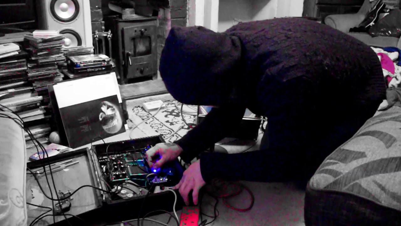 Improvisation using a Shruti box and effect pedals