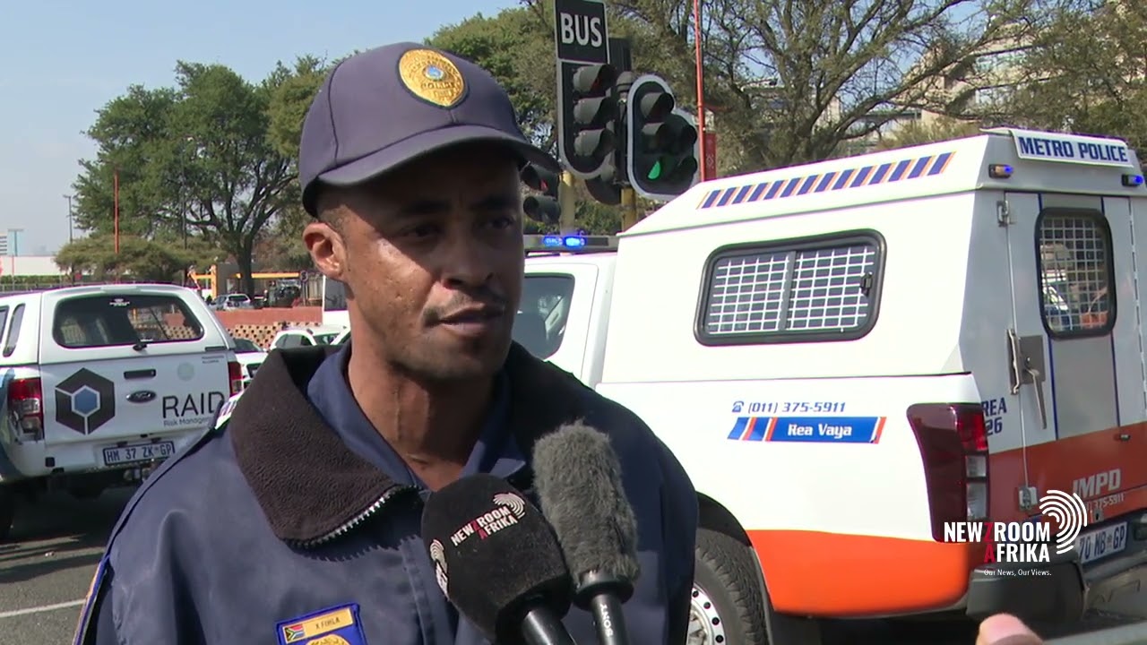 Gauteng officials investigate cause of UJ bus crash