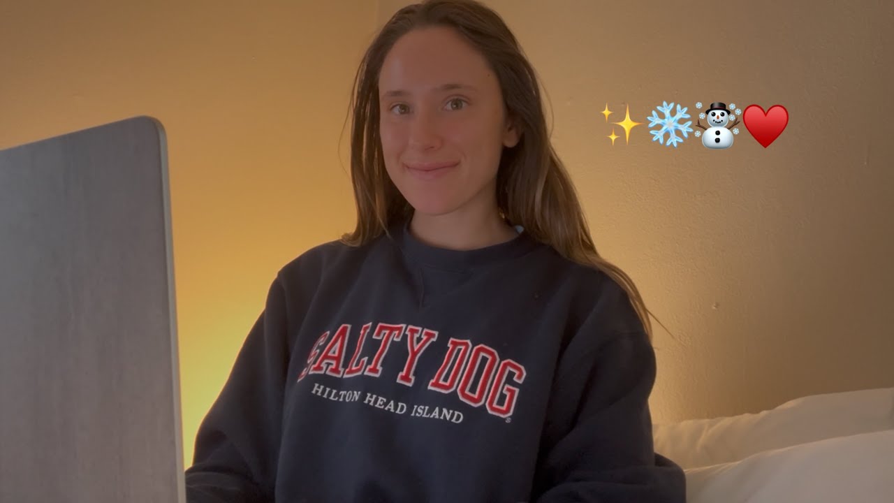 ASMR Relaxing on a Cold Winter Day (Mouth sounds, whispers, keyboard sounds, and calming ambiance) 