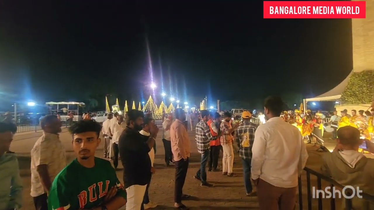 ವಾಟಾಳ್ ನಾಗರಾಜ್ ಮೊಮ್ಮಗನ ಮದುವೆಯಲ್ಲಿ ಜಾನಪದ ಕಲಾತಂಡಗಳ ಪ್ರದರ್ಶನ#ಅಶ್ವಿನಿ ಪುನೀತ್ ರಾಜ್‍ಕುಮಾರ್#Vatal Nagaraj