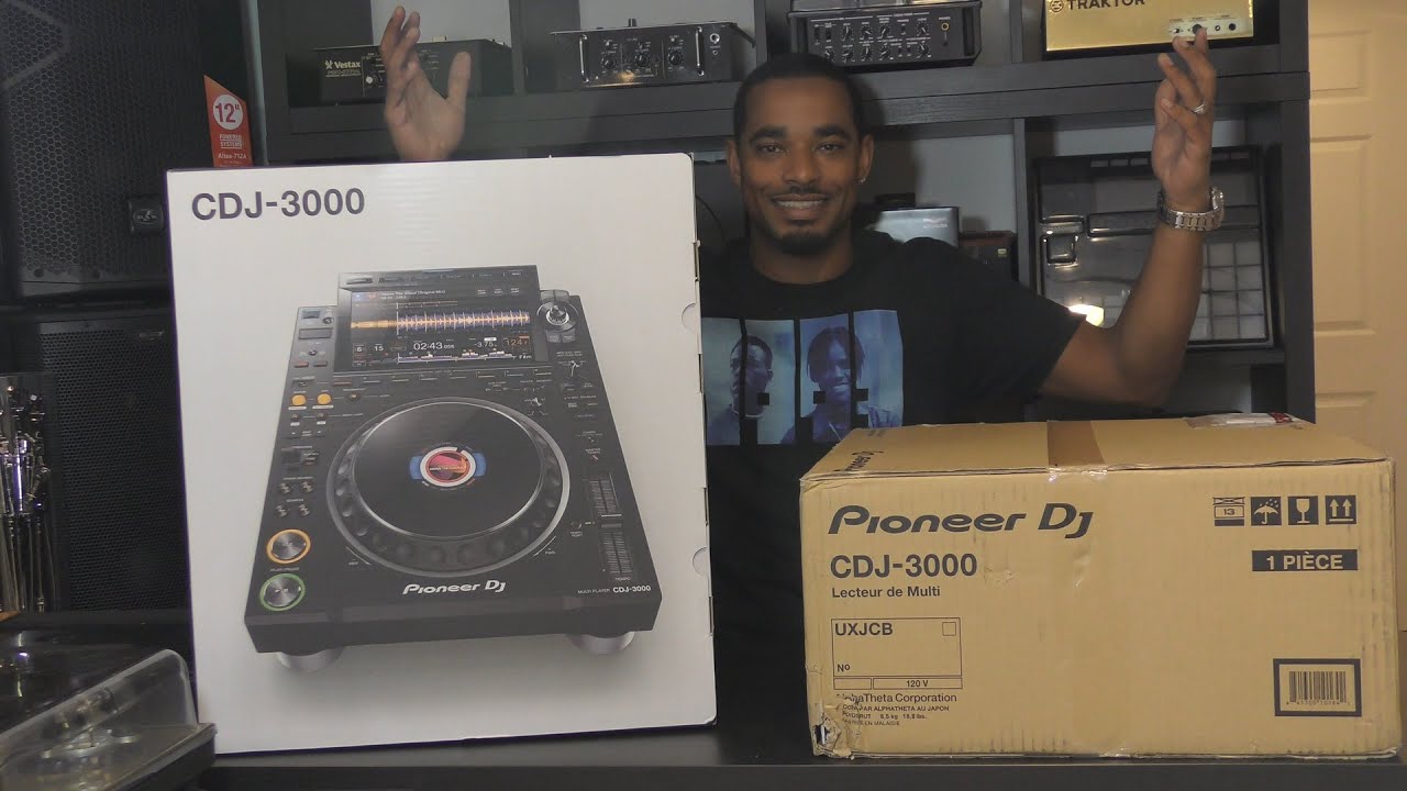 Pioneer DJ CDJ-3000 Unboxing & First Impressions