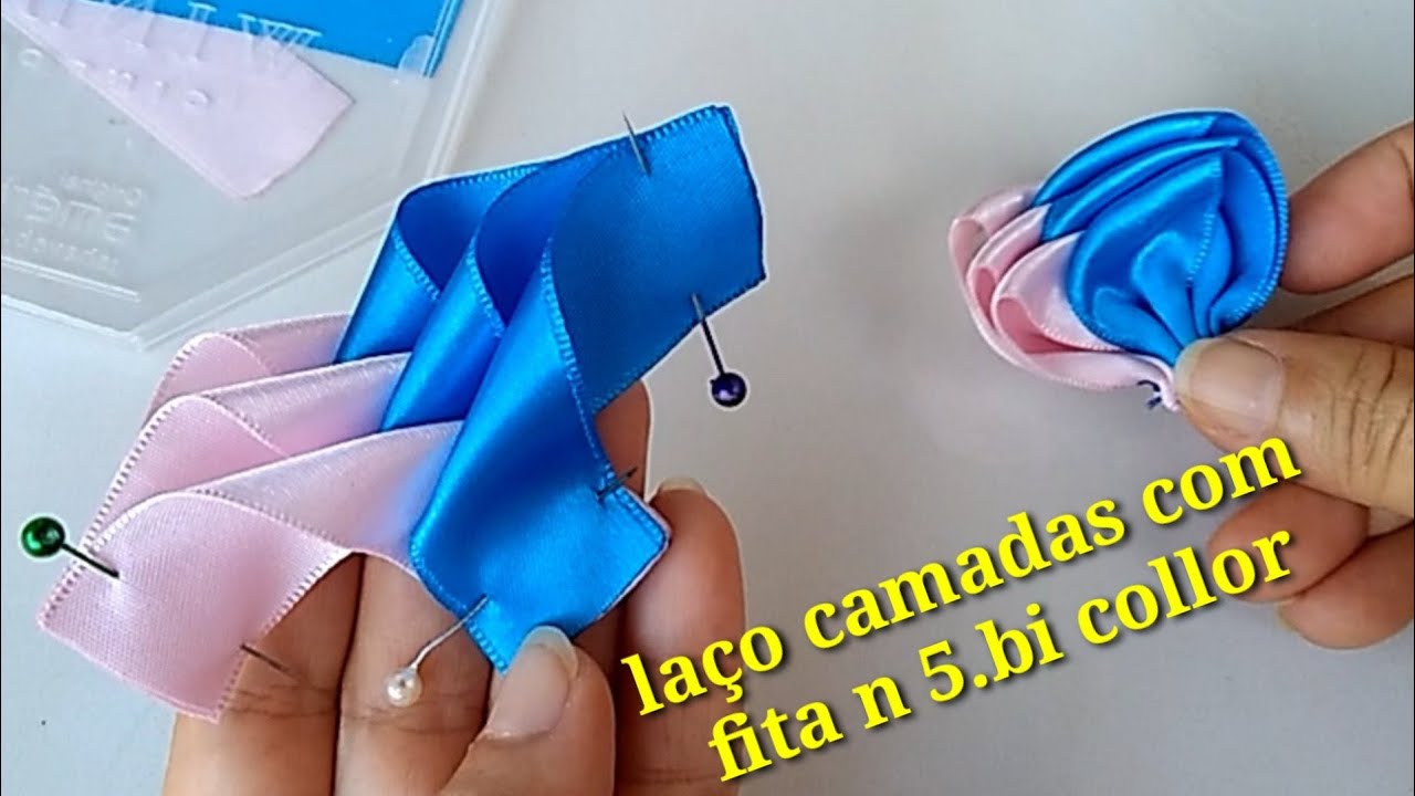 Laço camadas com fita de cetim n 5, 2 cores, minhas medidas.