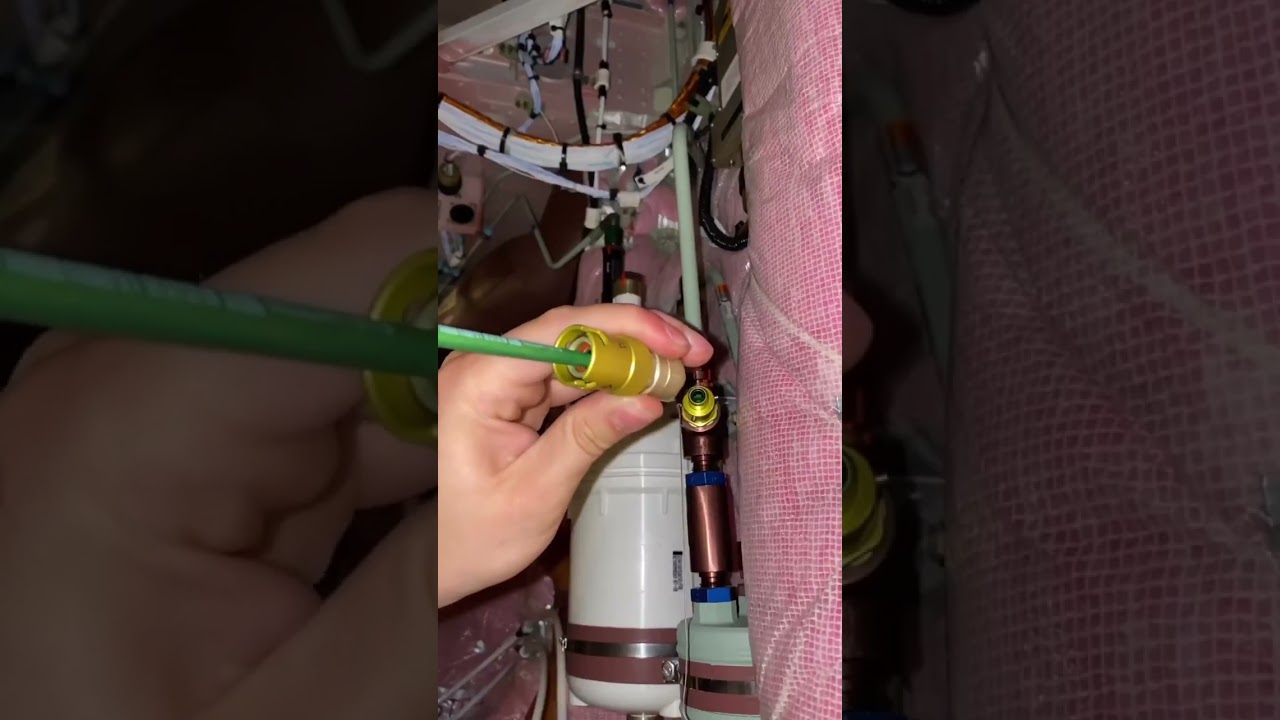 CLEANING AND FLUSHING OF THE AIR DATA