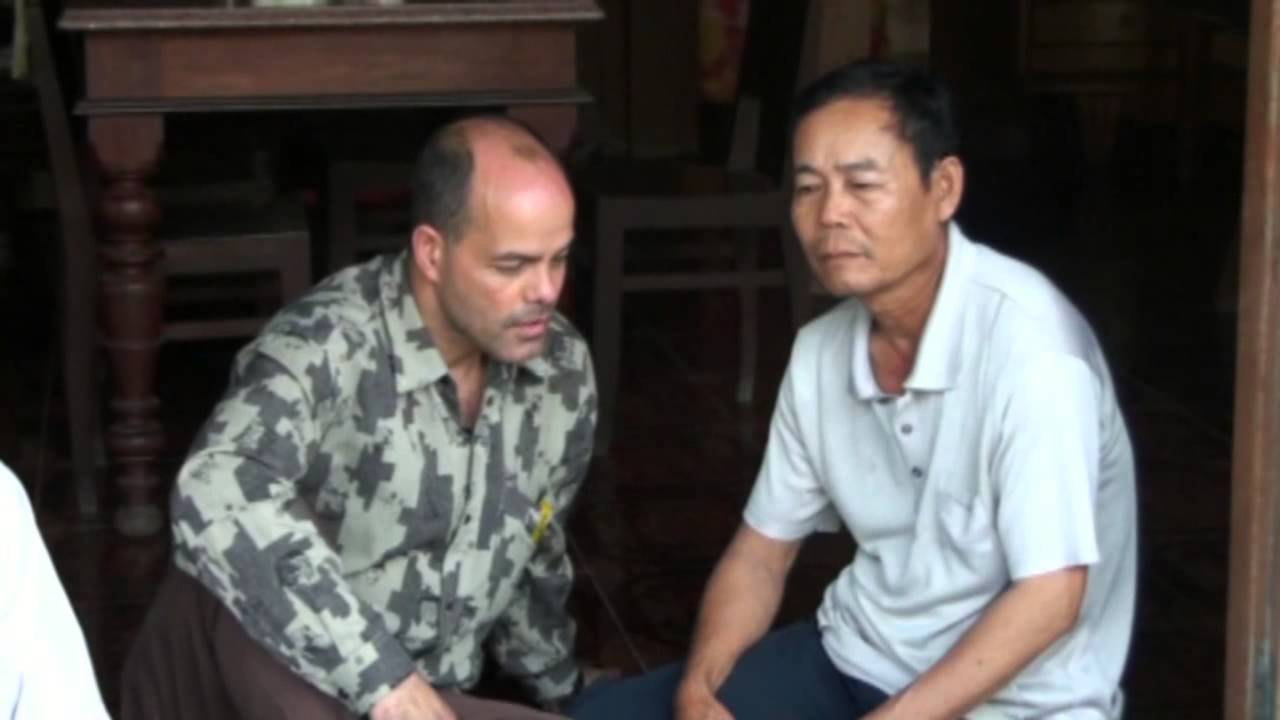Ông Tây ca cải lương vọng cổ (V6)