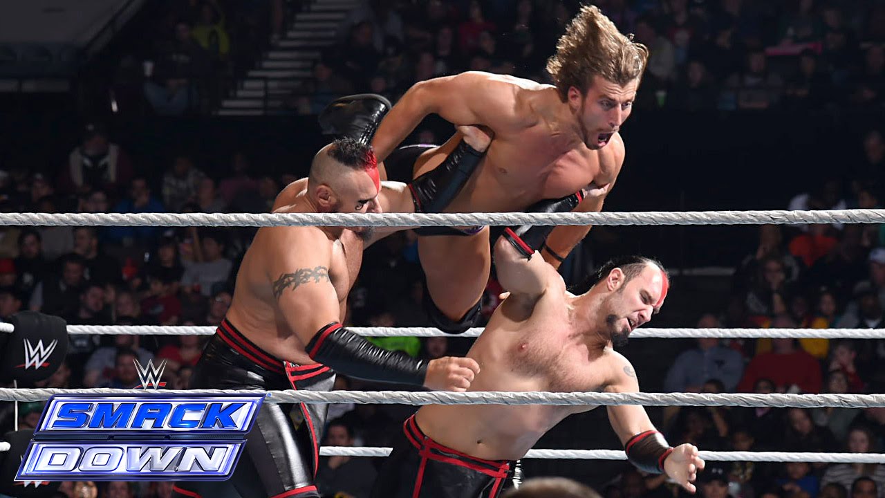 «Вознесение» уничтожает местных спортсменов: SmackDown, 2 января 2015 года.
