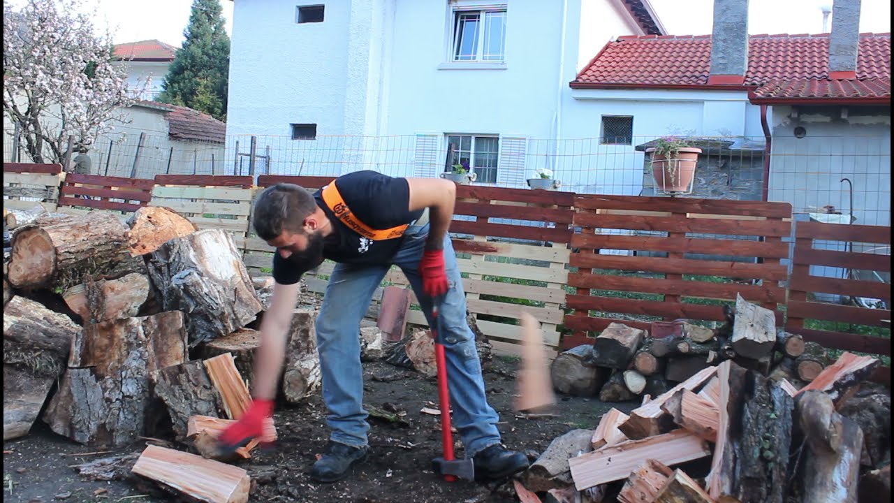 Splitting Willow Rounds For Firewood