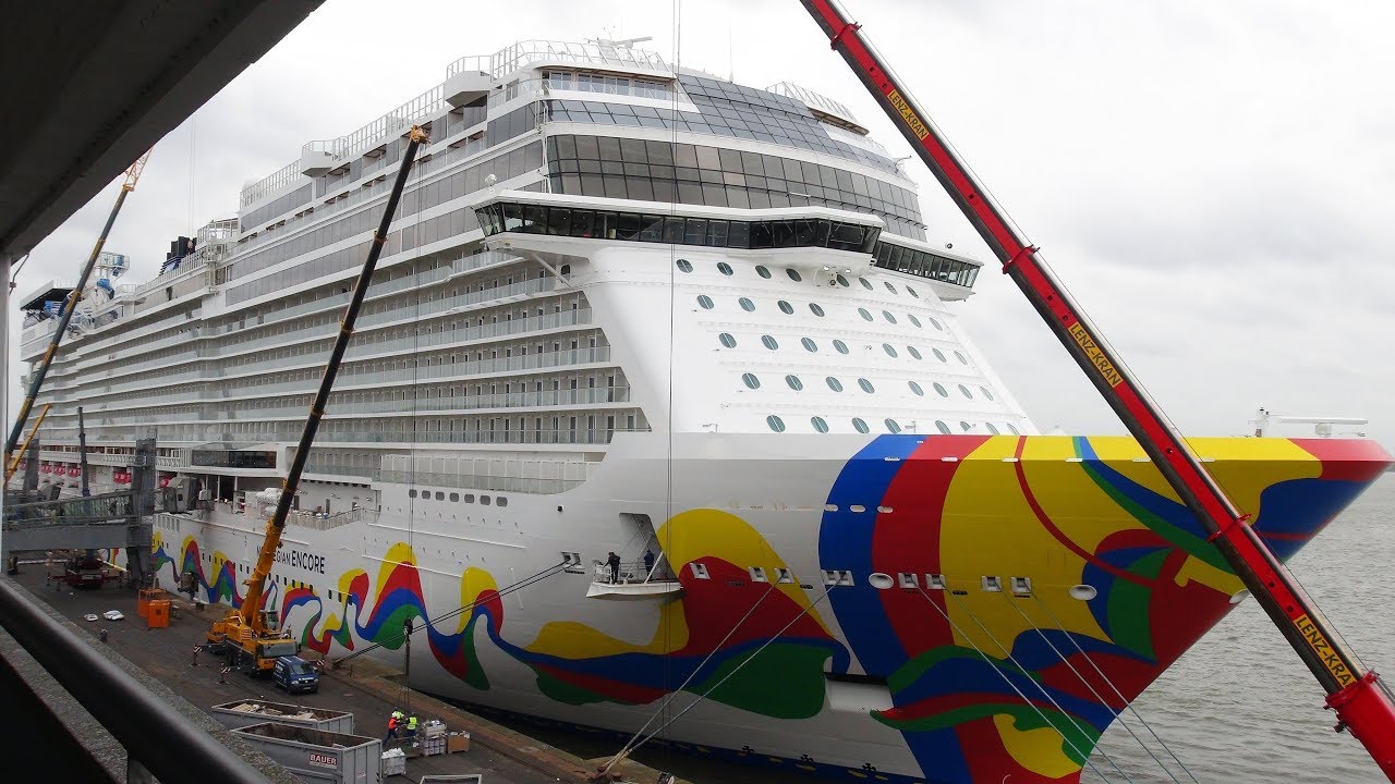 NORWEGIAN ENCORE BREMERHAVEN