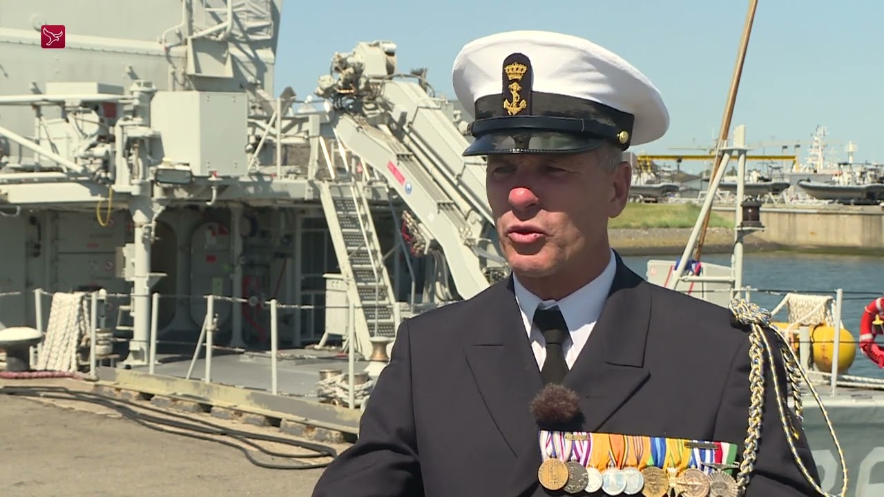 Marine neemt afscheid van mijnenjager Zr.Ms. Urk