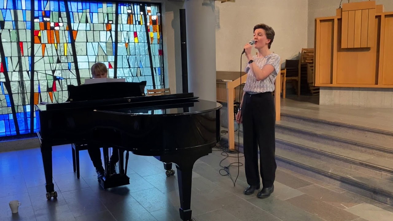 Så skimrande var aldrig havet - Elina Hardell