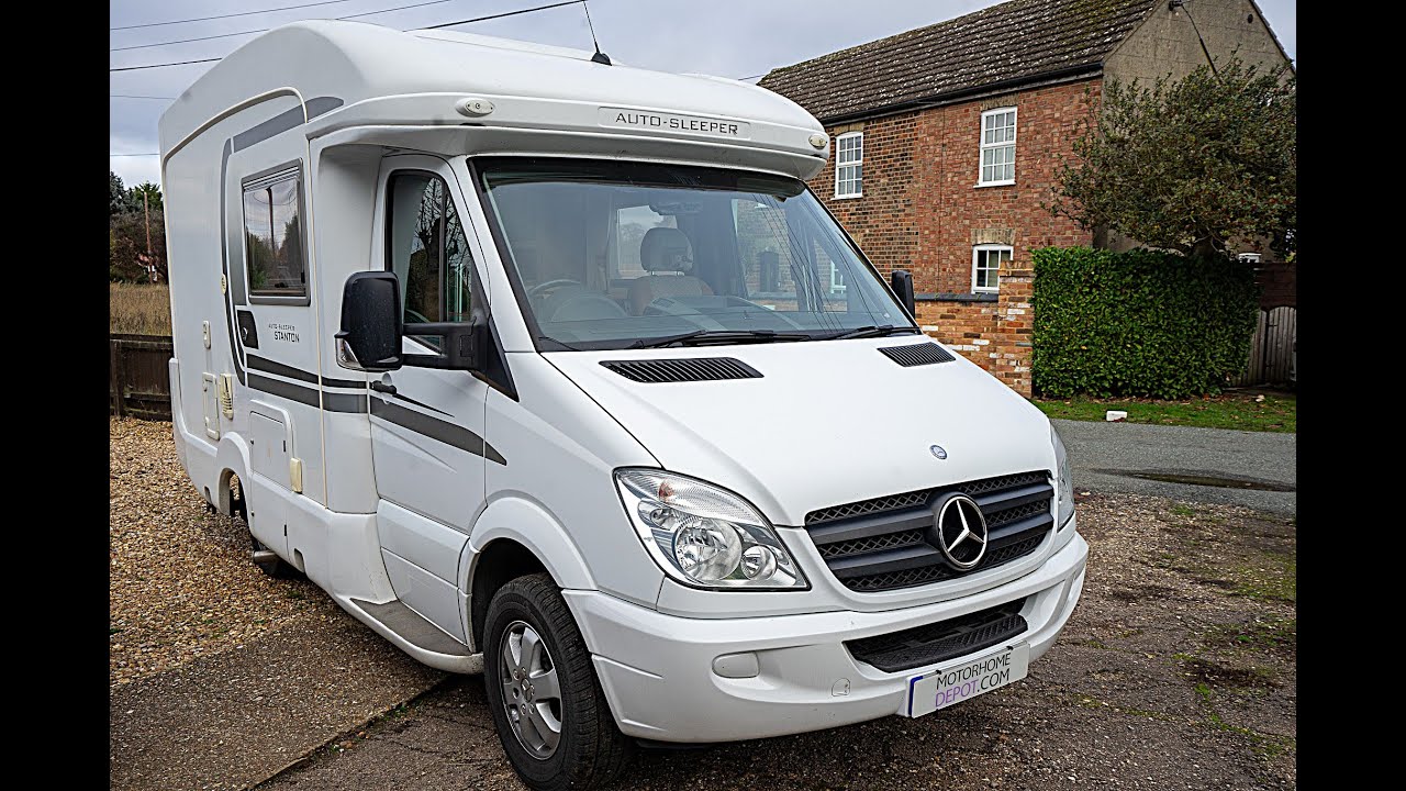 2013 Auto-Sleepers Stanton Automatic Mercedes – Luxury 2 Berth Compact Motorhome.