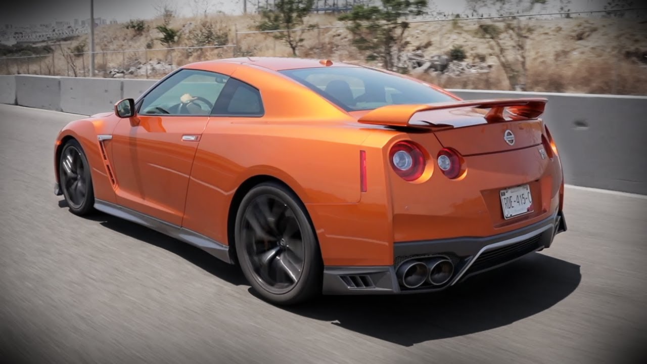 ¿Un Nissan Que Come Superautos? /// GT-R