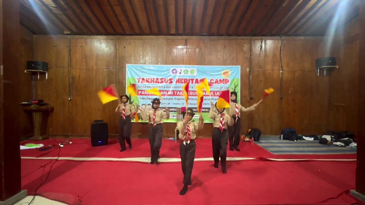 PENAMPILAN REGU ANGGREK | PENSI TAKHASUS HERITAGE CAMP (THC) 2025 MI TAKHASUS DARUL ULUM