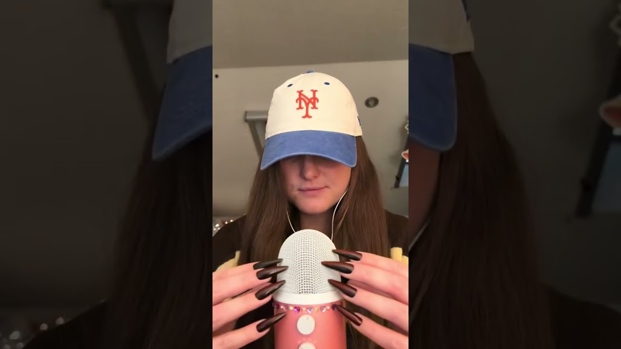 Cap tapping & mic scratching ✨ combo ASMR ✨ #asmr #asmrsounds #asmrcommunity