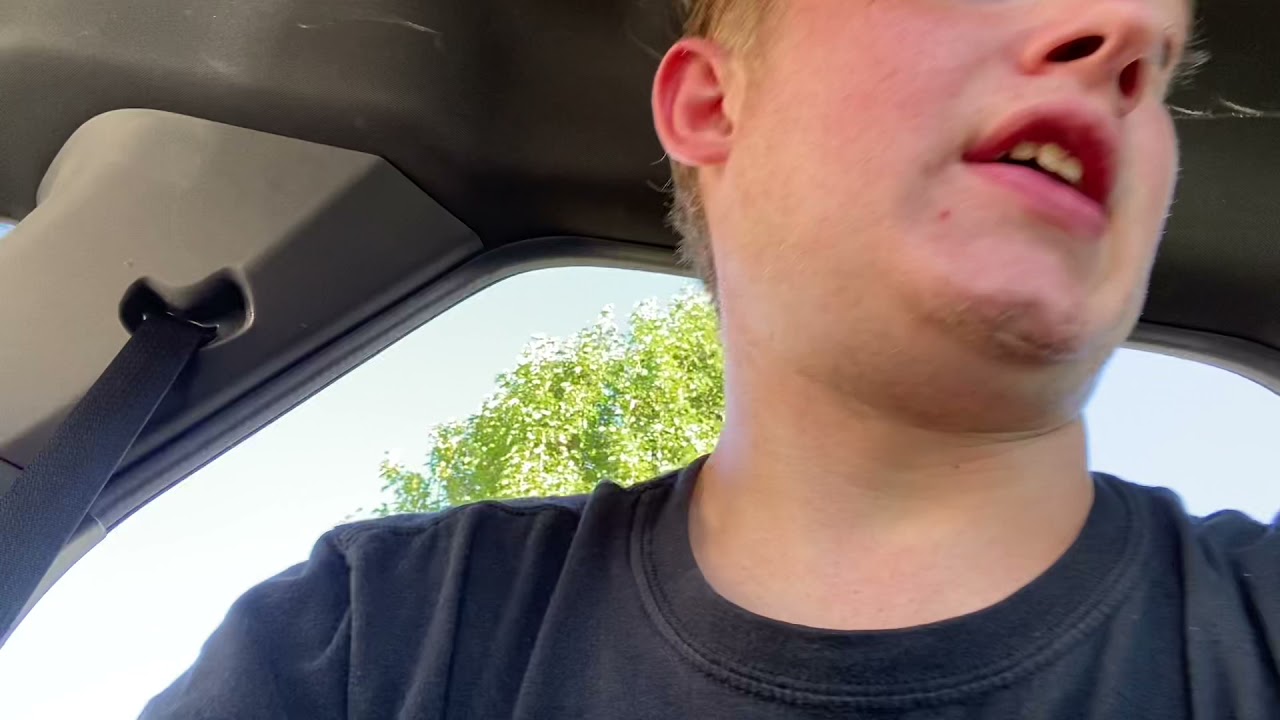 2016 Ford Explorer 2nd row seat removal