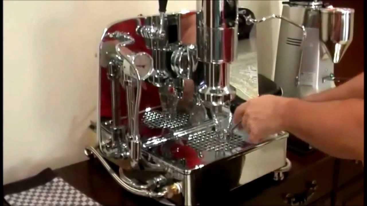 1957 Faema Urania lever shot