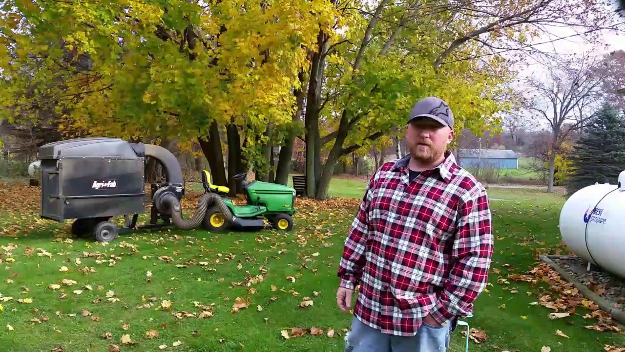 Literally sucks! John deere lx 277 with Agri-fab mow-n-vac leaf vacuum in action,part 1/3,