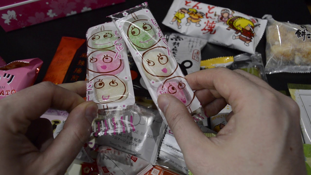 Eating ASMR: Bokksu Japanese snacks and sweets