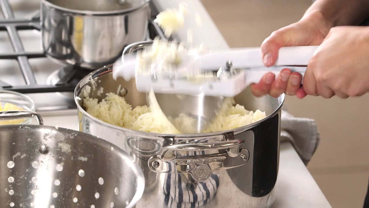 How to Make the Smoothest Mashed Potatoes