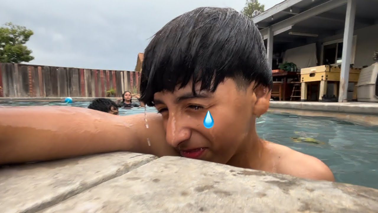 LAST TO LEAVE THE POOL WINS $$ CHALLENGE!!