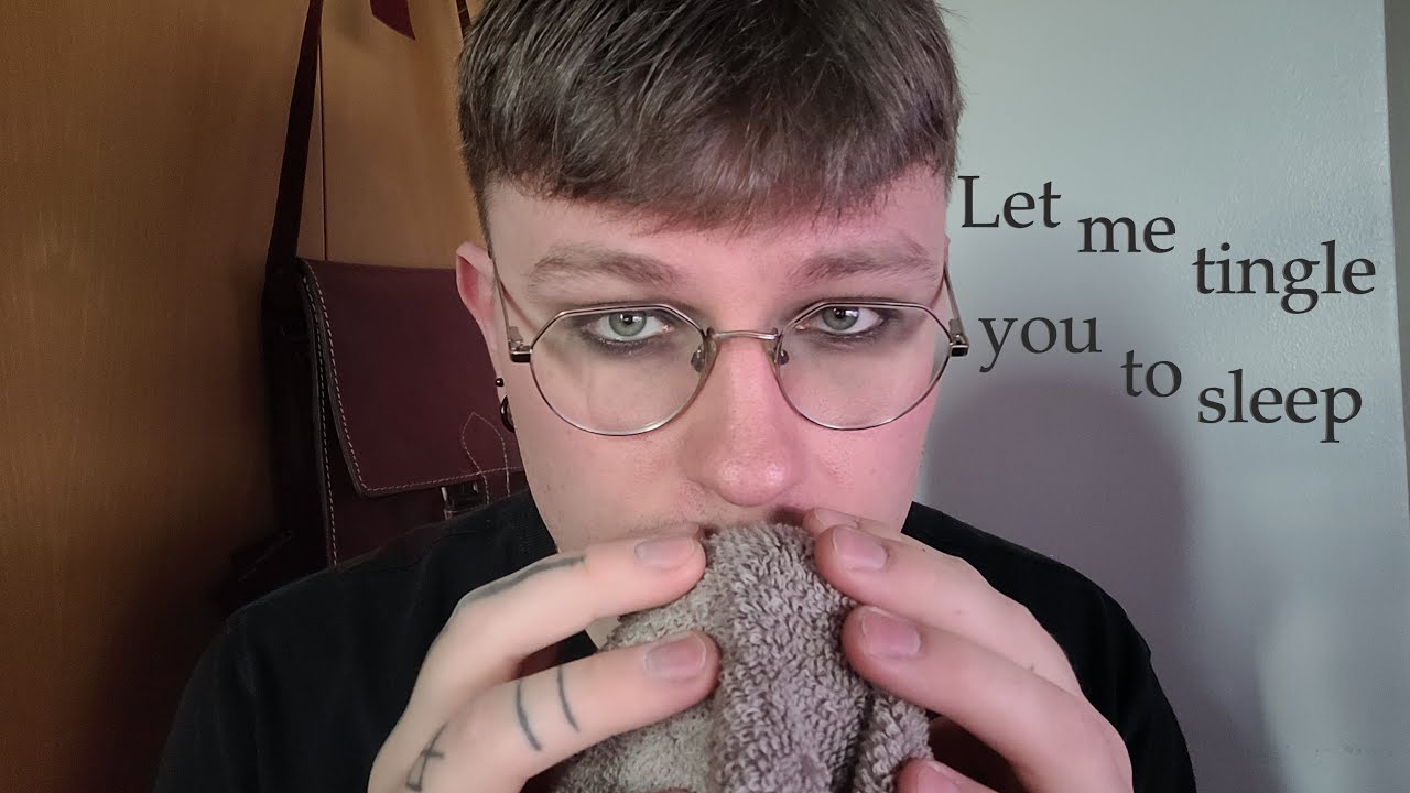 [ASMR] let me tingle you to sleep | Brushing, towel massage and breathing sounds