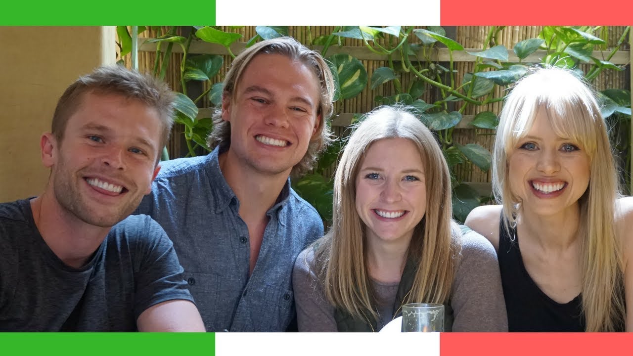 Güeros Eat Coyoacán Street Food (with guest appearance by SuperHolly!)