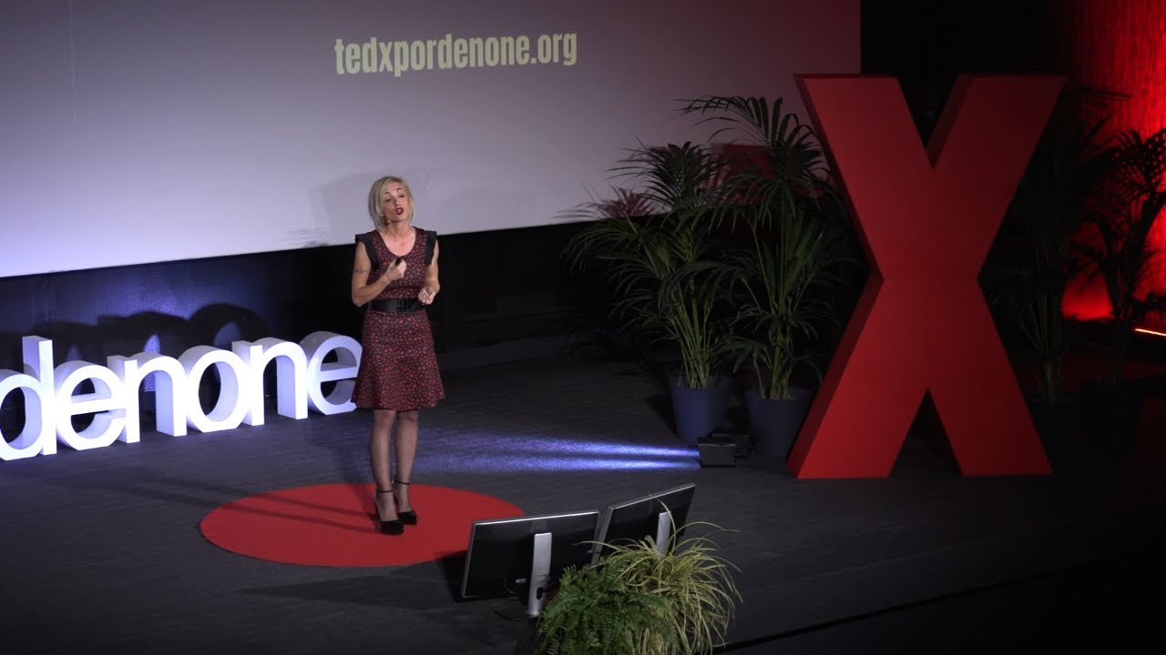 L'arte di far sciamare la conoscenza. | Marta Bonaconsa | TEDxPordenone