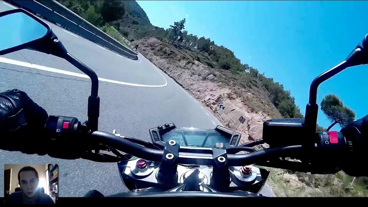 Como Tomar una (o unas) Curvas en Moto ??? E aquí la respuesta de como hacerlo resumidamente