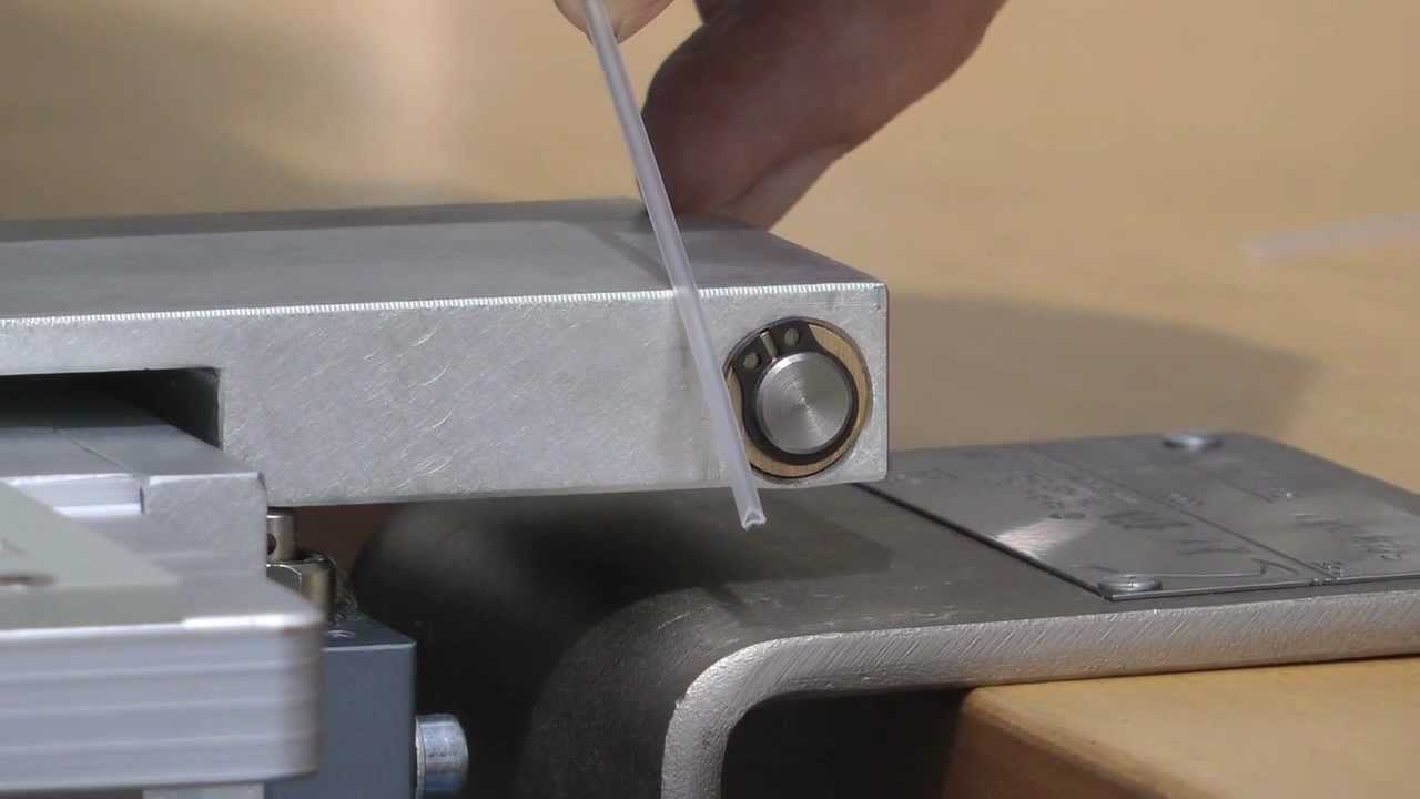PERFUME MACHINERY SPEEDCUT99 - V cut