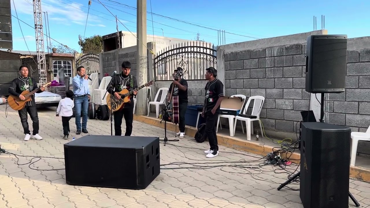 Jatzikurin Anapuecha ka Tata Israel Márquez, Popurrí de pirekuas en Vivo