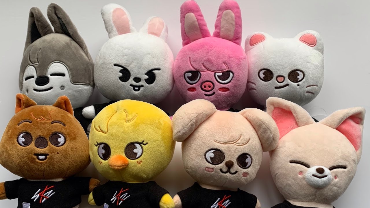 Stray Kids - SKZOO Plushie Unboxing