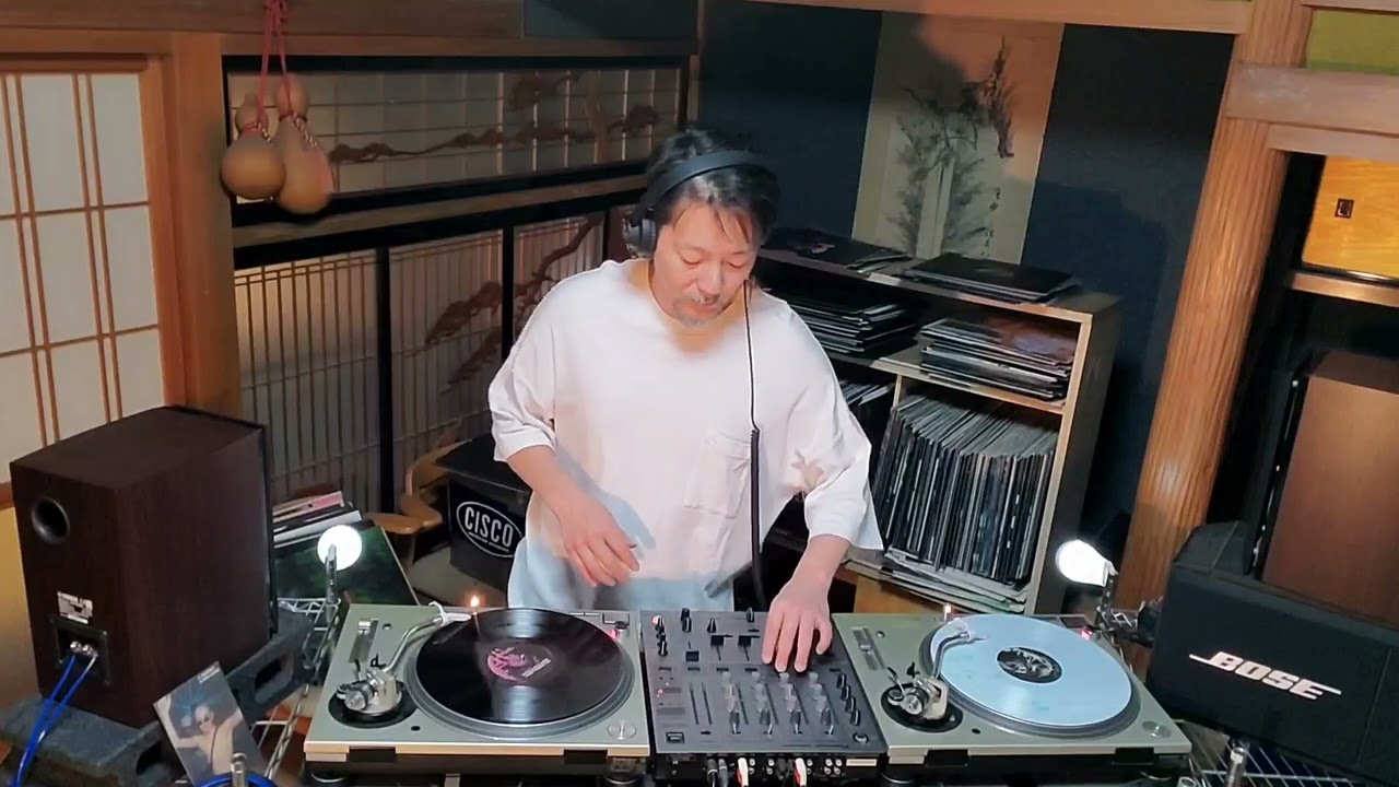 #techno #vinyl #hardtechno