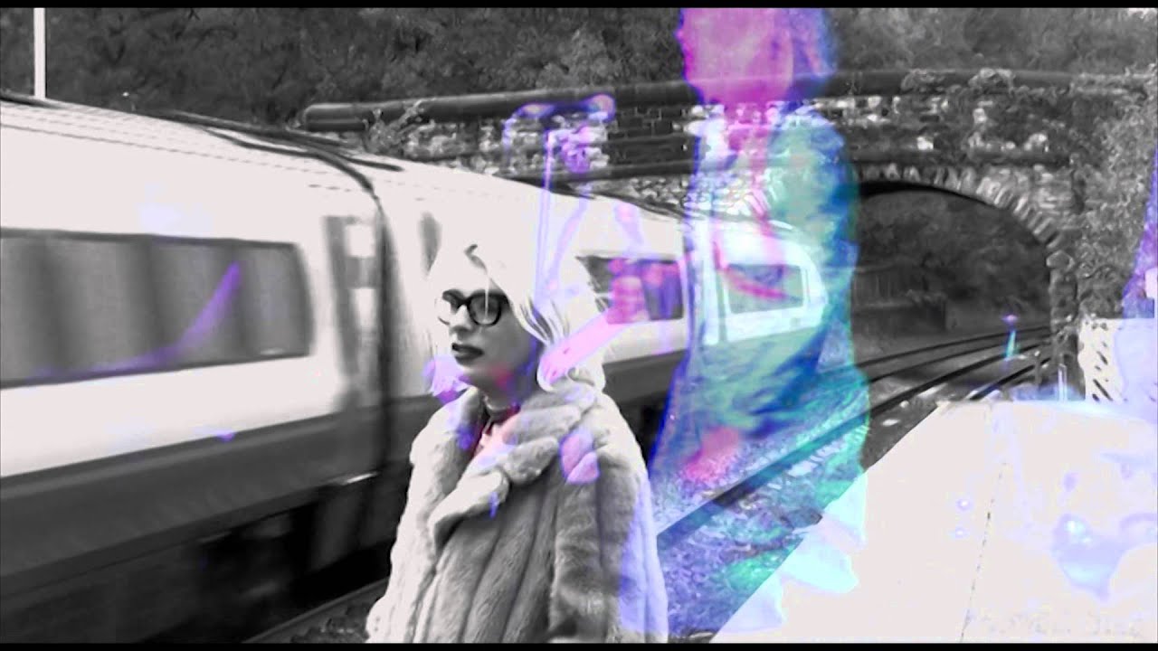 BACK IN TOWN   FAERGROUND ACCIDENTS