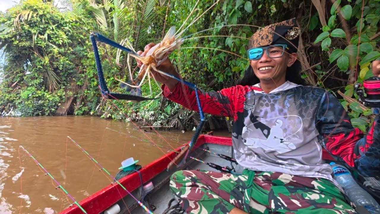 Dikejutkan sambaran udang monster, hasil mancing yang luar biasa