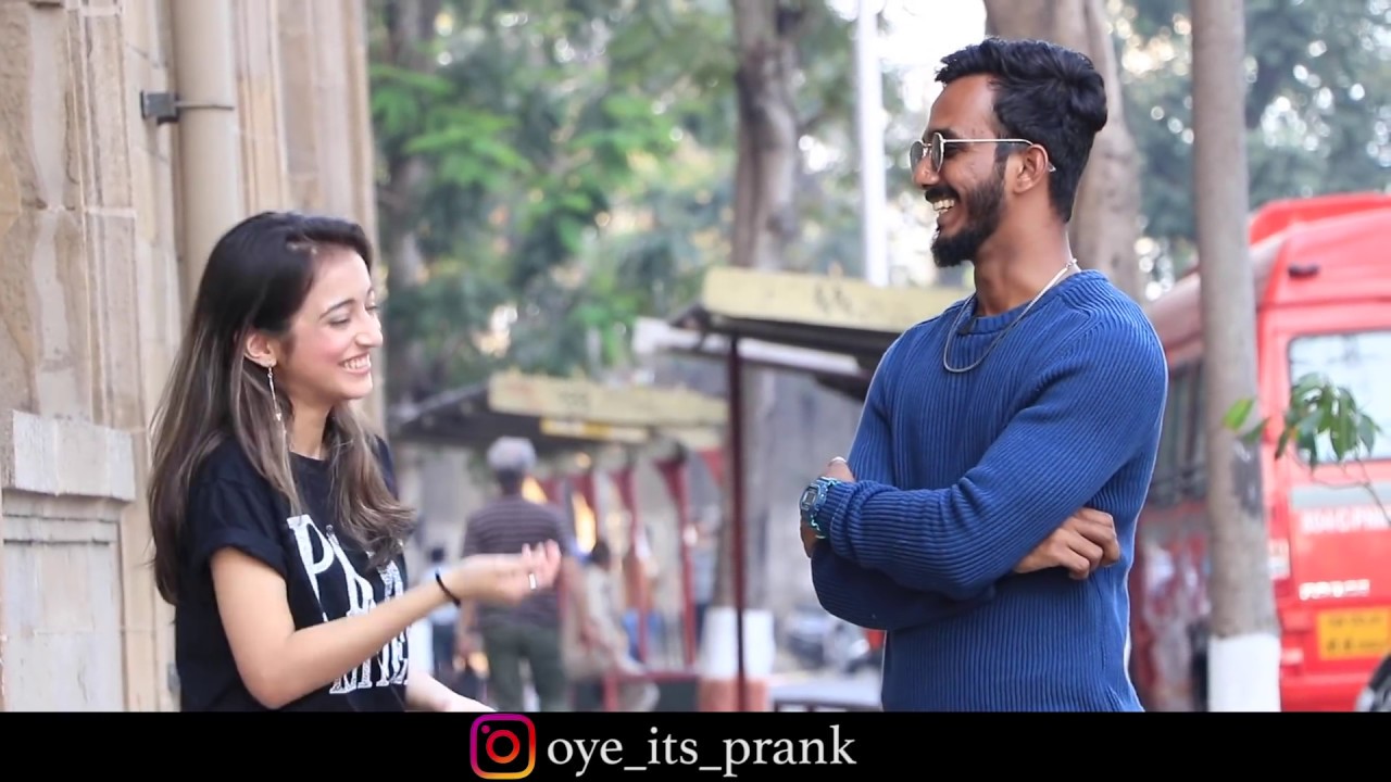 MOHABBAT ye kuch zyada nahi hua? ft. AJ With SAKINA | Oye It's Prank | Oye It's Uncut