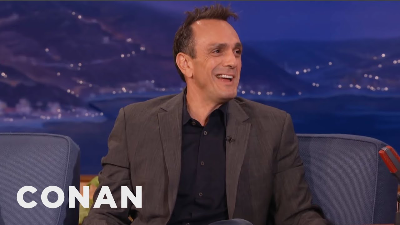 Hank Azaria As Chief Wiggum Sings 