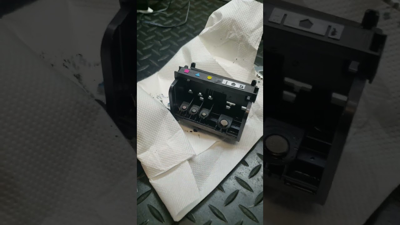 #ArekNaSzybko | HP PHOTOSMART B110 🖨️ Sprzęt mojego widza pięknie drukuje