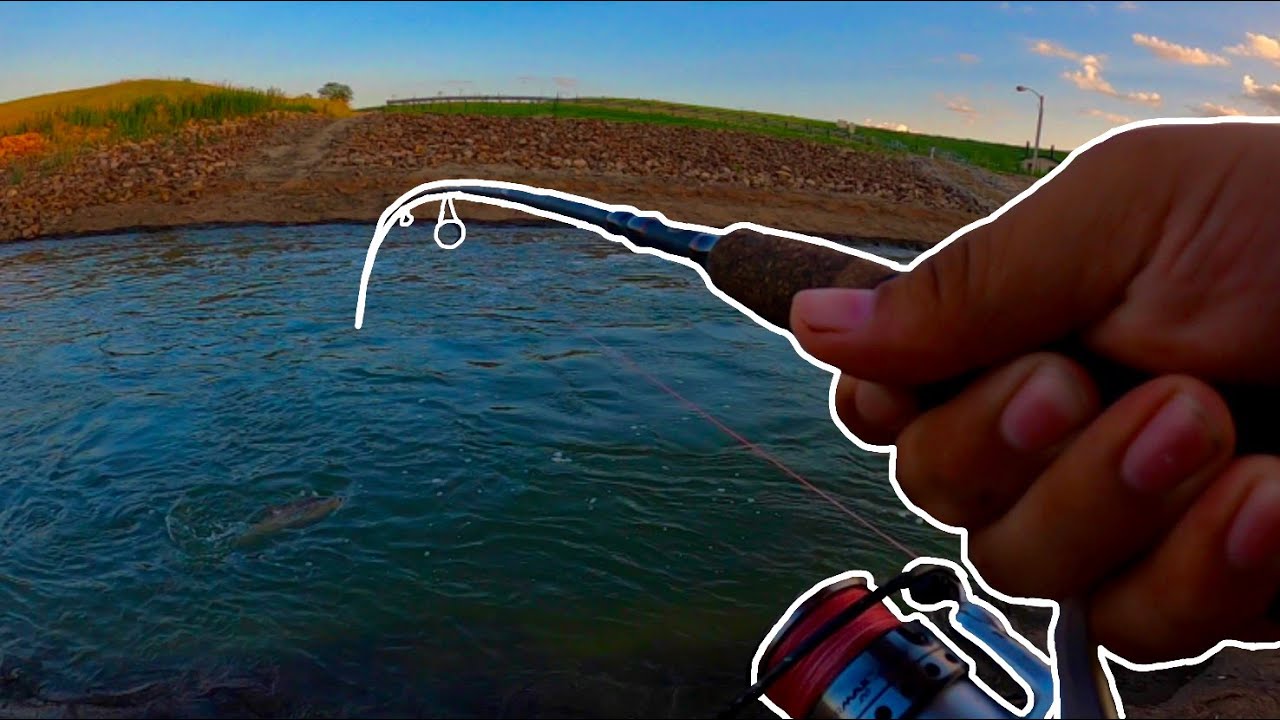Clinton Lake Spillway Fishing: I HOOKED ONTO A SPILLWAY MONSTER!!!