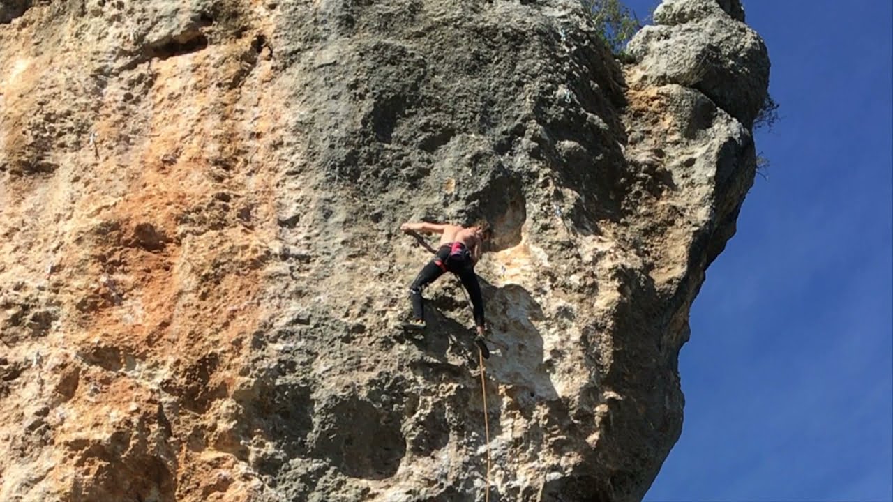 Monkey Business 8a Geyikbayiri Antalya climbing