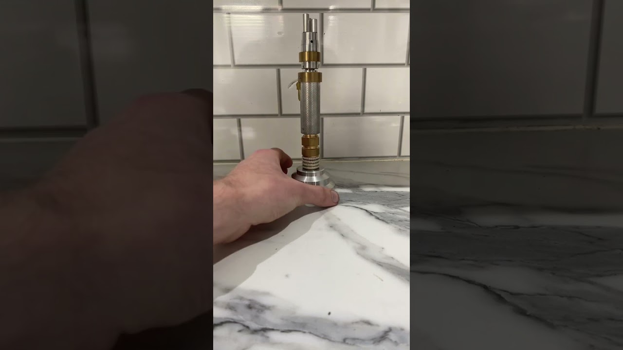 Help with Rubbertoe Replicas Master&rsquo;s Laser Screwdriver sound chip?