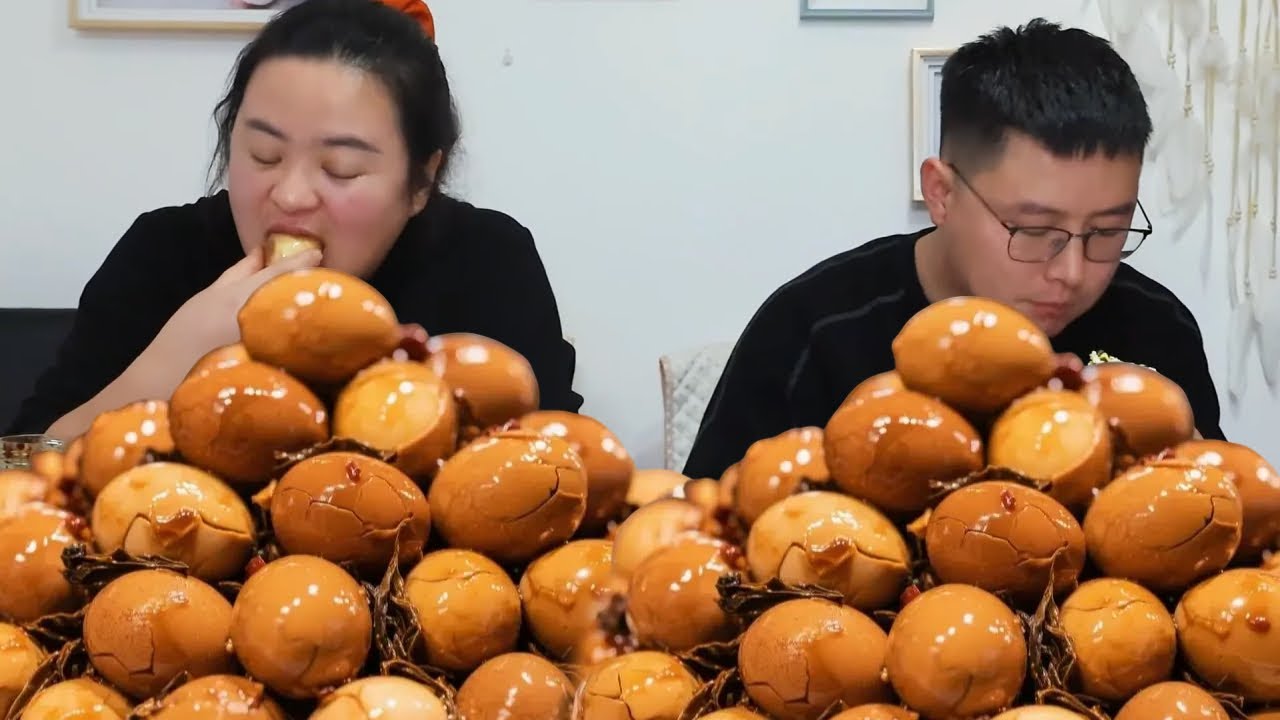 丹丹秘制五香茶叶蛋，卤香四溢！婆婆老公抢着吃，一口一个停不下来！【胖手手丹丹】