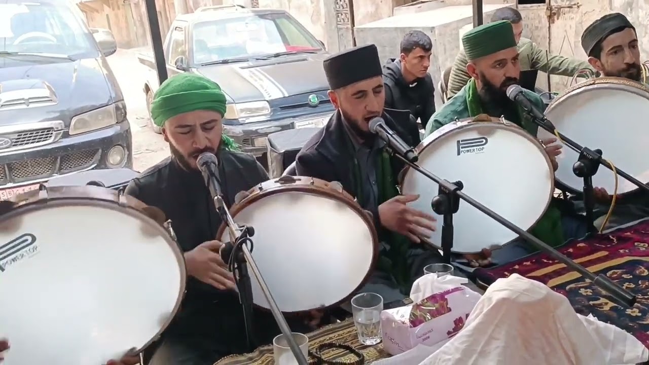 فرقة المنشدين في حلب أولاد الشيخ علي الرفاعي 💚 مولد المرحومة فاطمه شيخ عيسى من قرية بلبل الله يرحمها