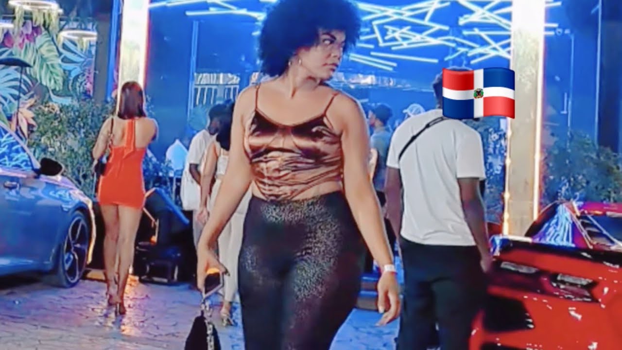 🇩🇴Punta Cana is Where The Night is Hot & Attractive..