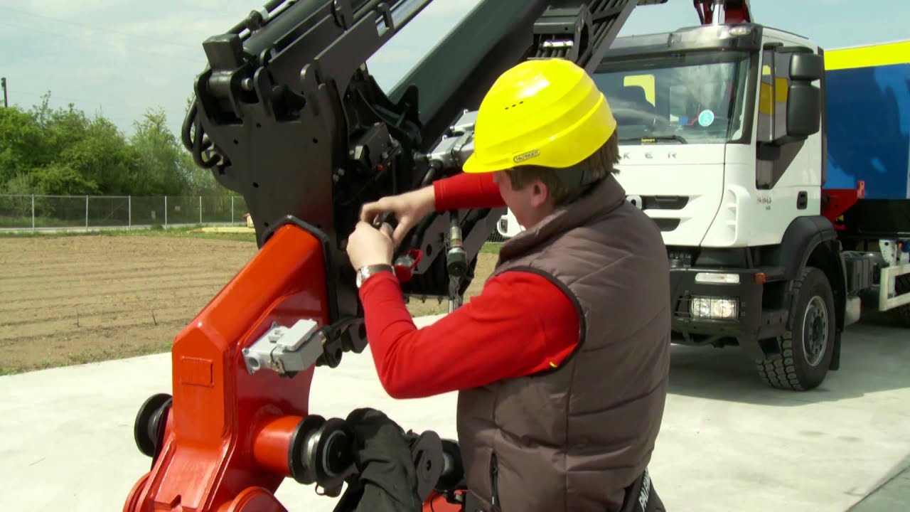 PALFINGER Service - Le démontage d'un fly-jib (Français)