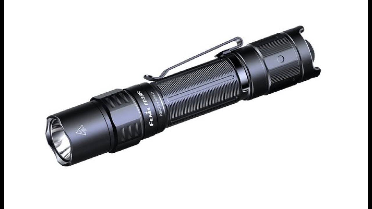 Fenix PD35R 1700 Lumen taktische LED Taschenlampe mit USB Anschluss
