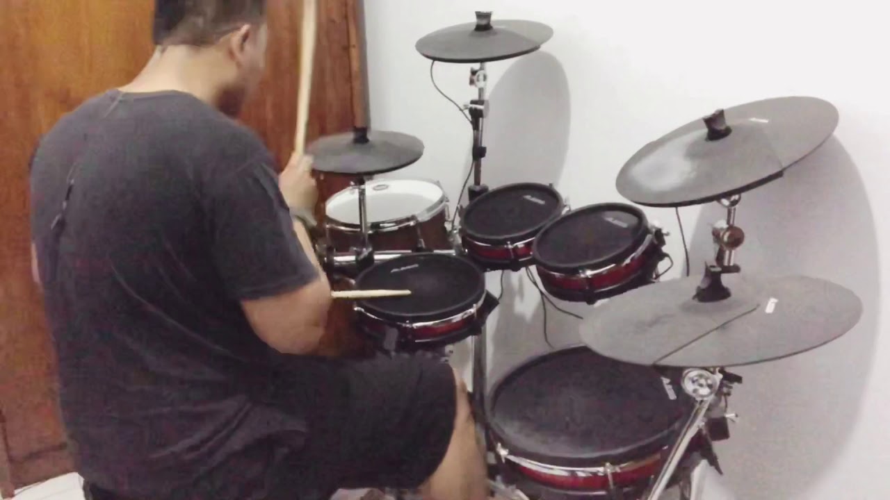 Kemenangan terjadi disini - Drum Cover