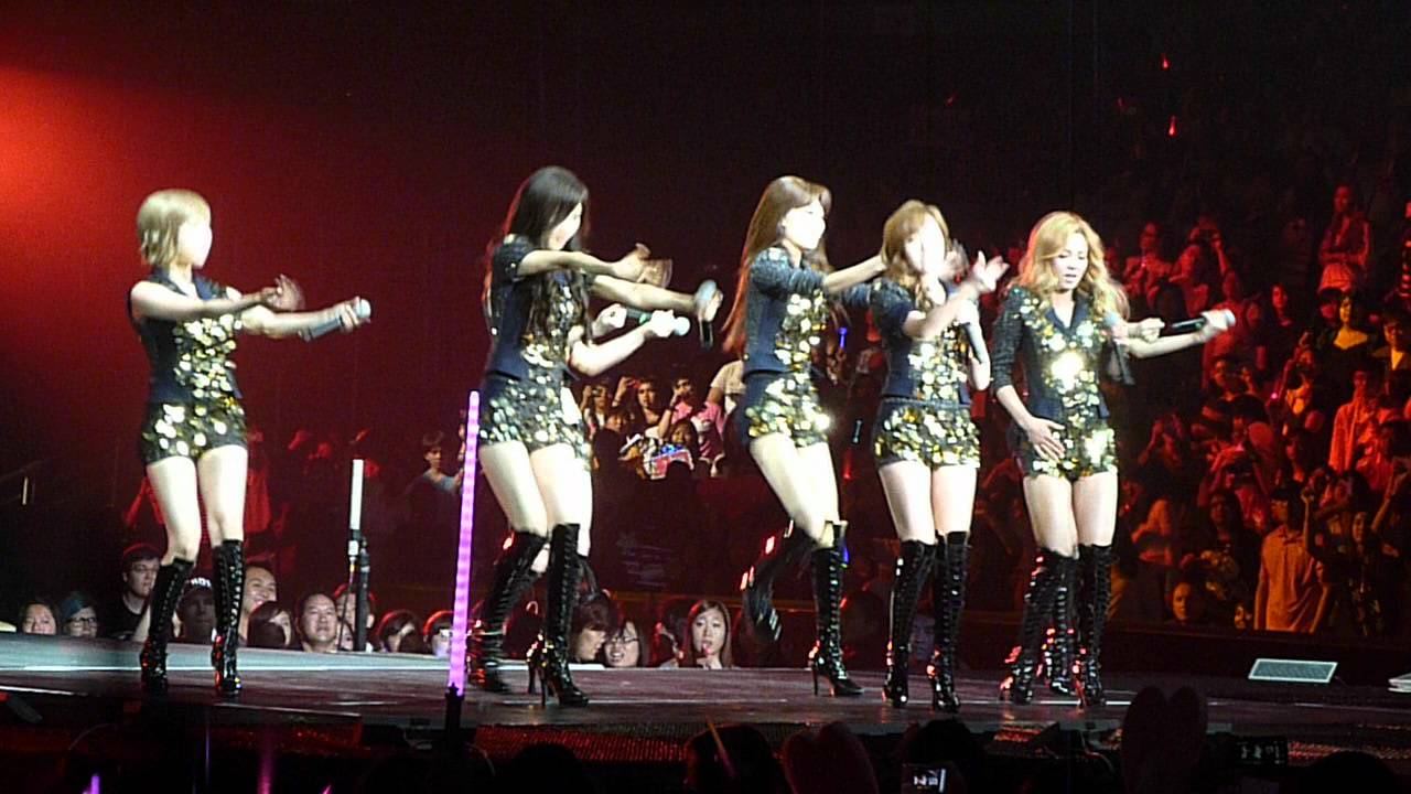 [HD FANCAM] Devil's Cry and Run Devil Run SMTOWN LA 2012