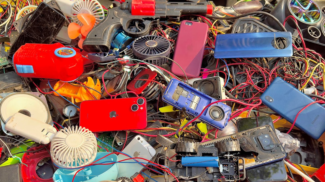 Breaking and opening toys motor fan motor and more items | DIY ideas from toys motors 