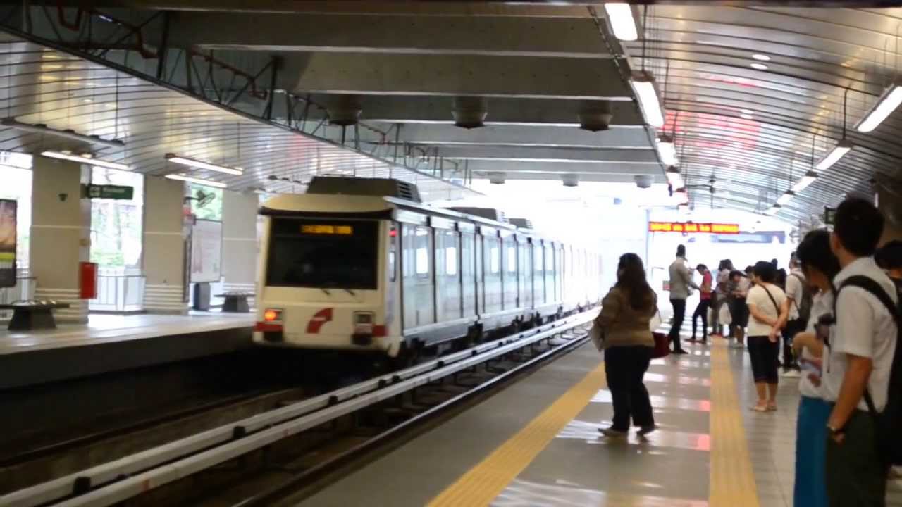 [RapidKL Ampang Line] Adtranz EMU Set 245+246 at Plaza Rakyat Station