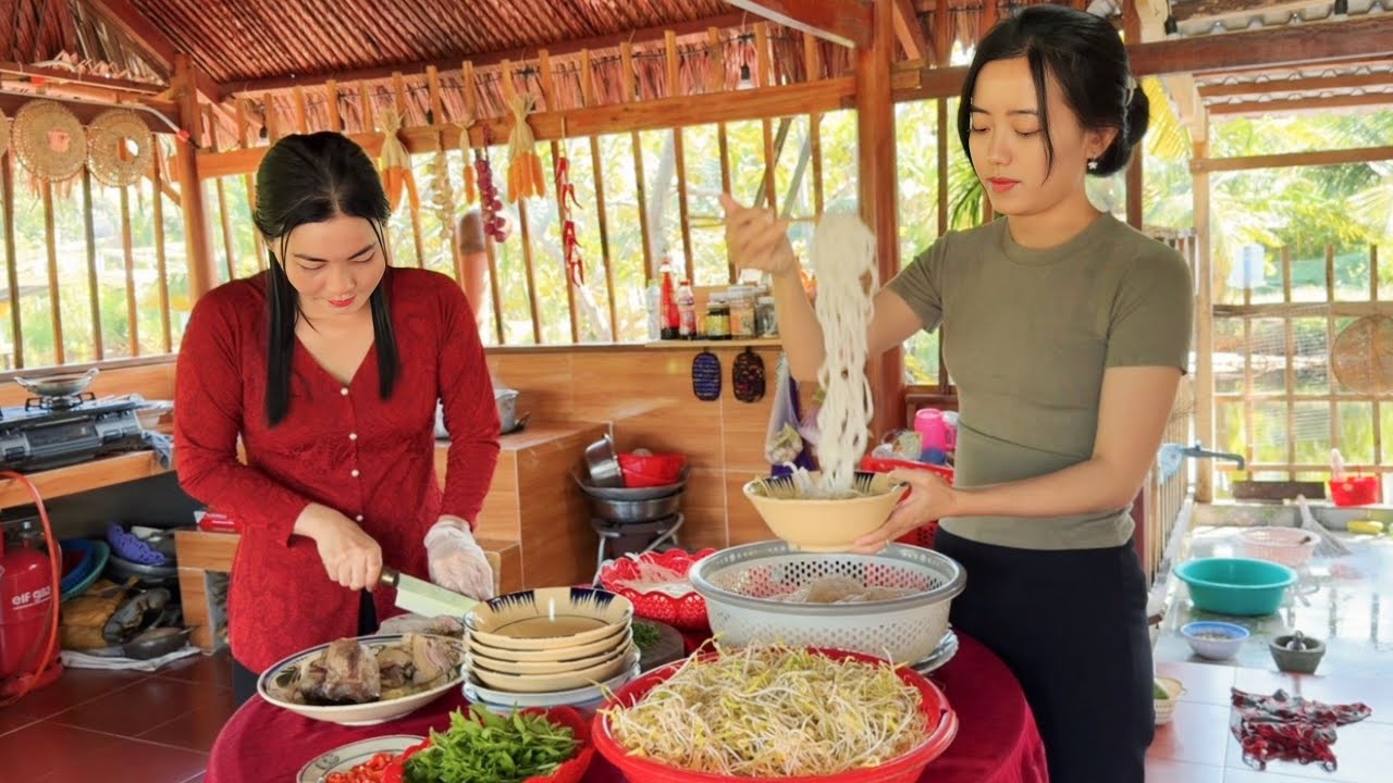 Lần Đầu Nấu Phở Bò Mời Gia Đình U Minh Quê Tôi | NĐMT#816